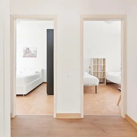 Guesthost - Santa Rita Roomy *