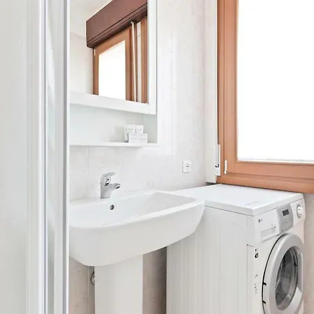 Guesthost - Santa Rita Roomy شقة